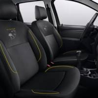 Dacia Duster Air and Sandero Black Touch - Official pictures and details