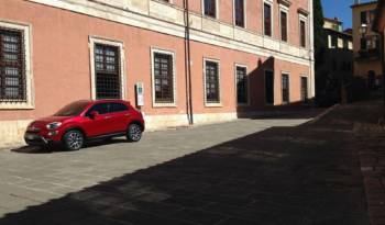 Fiat 500X first teaser image
