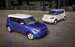 Kia Soul EV starts at 33.700 USD