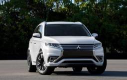 Mitsubishi Outlander PHEV Concept S unveiled ahead of Paris Motor Show