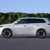 Mitsubishi Outlander PHEV Concept S unveiled ahead of Paris Motor Show