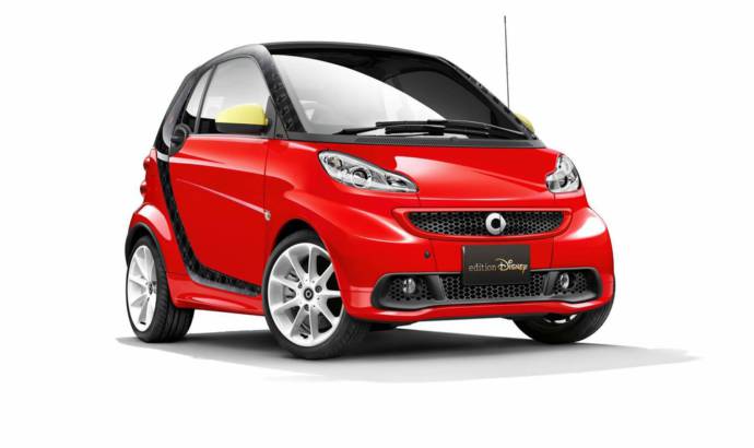 Smart Fortwo Electric Drive Mickey Mouse edition