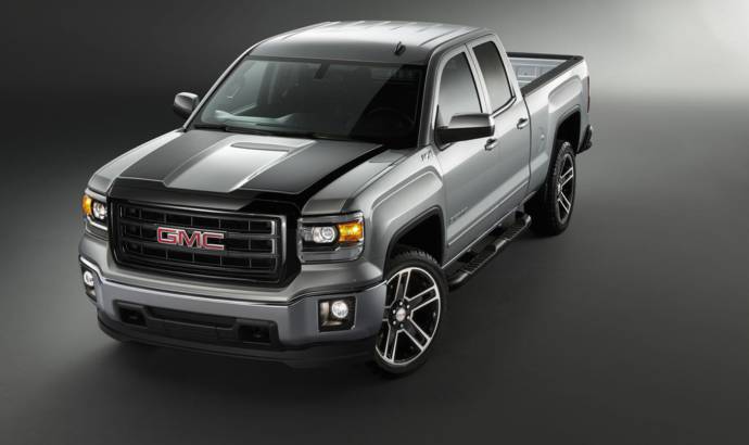 2015 GMC Sierra Carbon Edition introduced