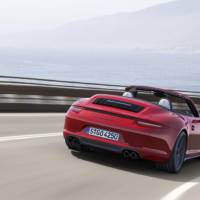 2015 Porsche 911 GTS first photos and details