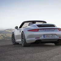 2015 Porsche 911 GTS first photos and details