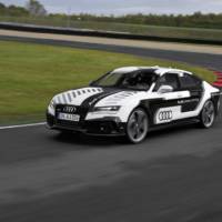 Audi RS7 Piloted Driving Concept makes debut in DTM race