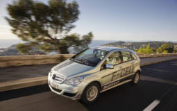 Mercedes-Benz B-Class F-Cell covered more than 300.000 km