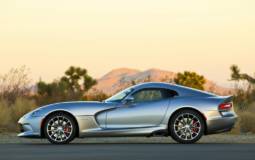 2015 Dodge Viper TA 2.0 and GTS revealed