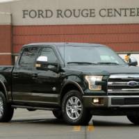2015 Ford F-150 enters production