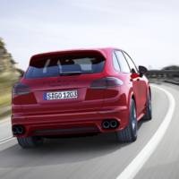 2015 Porsche Cayenne GTS facelift has been officially unveiled