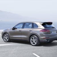 2015 Porsche Cayenne GTS facelift has been officially unveiled