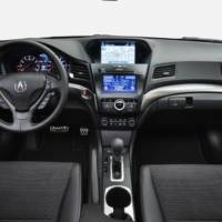 2016 Acura ILX unveiled with more power