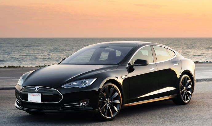 Another UK review with the Tesla Model S