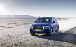 2015 Audi Q7 - Video debut