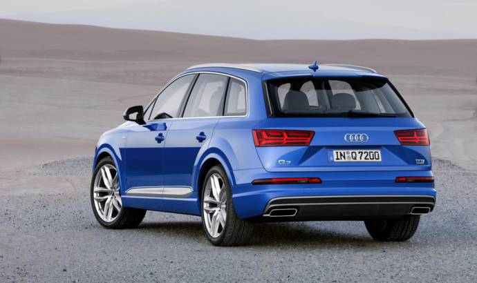 2015 Audi Q7 officially unveiled