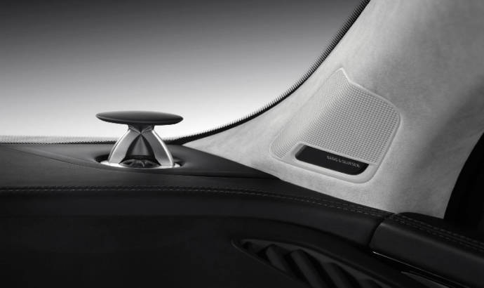 2015 Audi Q7 sound system detailed