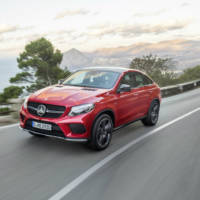 2015 Mercedes-Benz GLE Coupe - Official pictures and details