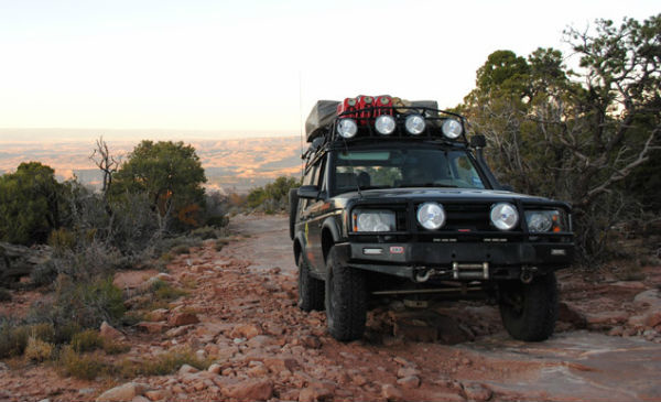 Land Rover Discovery celebrates 25 years with special video