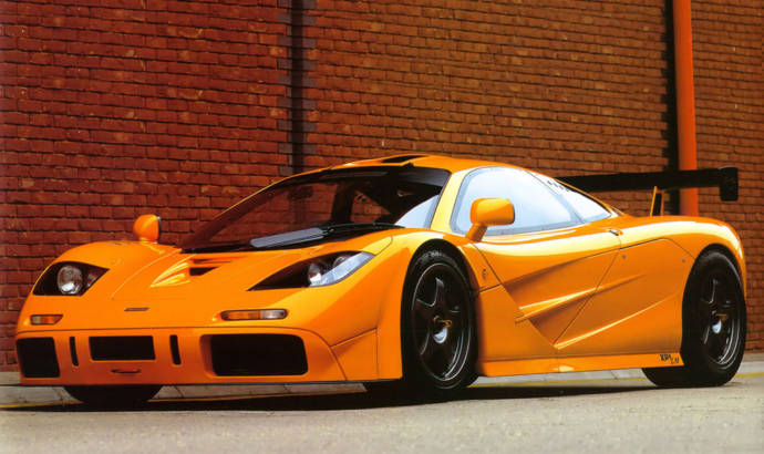 McLaren F1, much worthy than a mansion outside London?