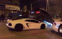 The most hilarious Lamborghini Aventador crash