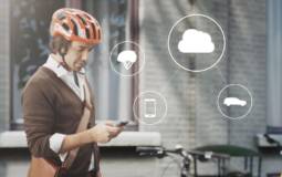 Volvo cyclist anti-collision warning system detailed