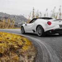 2015 Alfa Romeo 4C Spider unveiled in Detroit