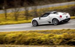 2015 Alfa Romeo 4C Spider unveiled in Detroit
