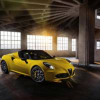 2015 Alfa Romeo 4C Spider unveiled in Detroit