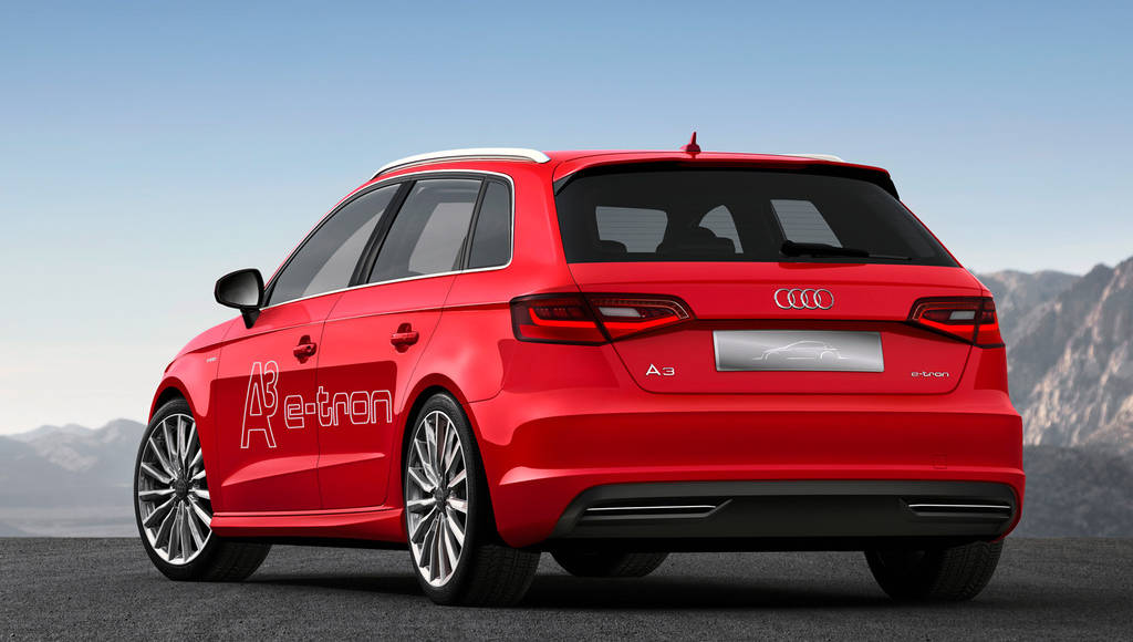 Audi promotes its new self-parking function for A3 e-tron