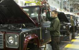 How is made: the ageing Land Rover Defender