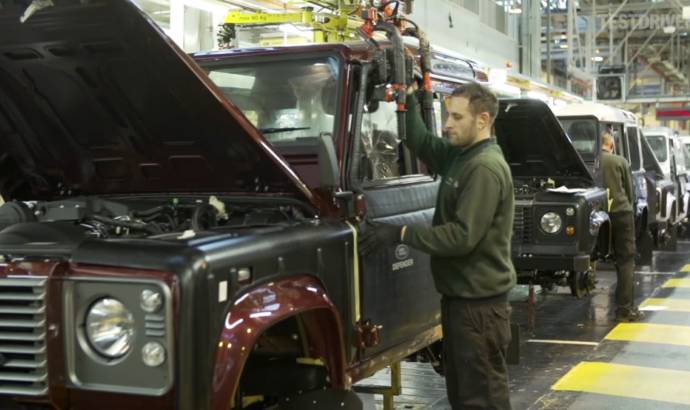 How is made: the ageing Land Rover Defender