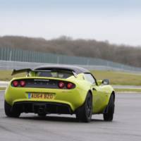 Lotus Elise S Cup unveiled