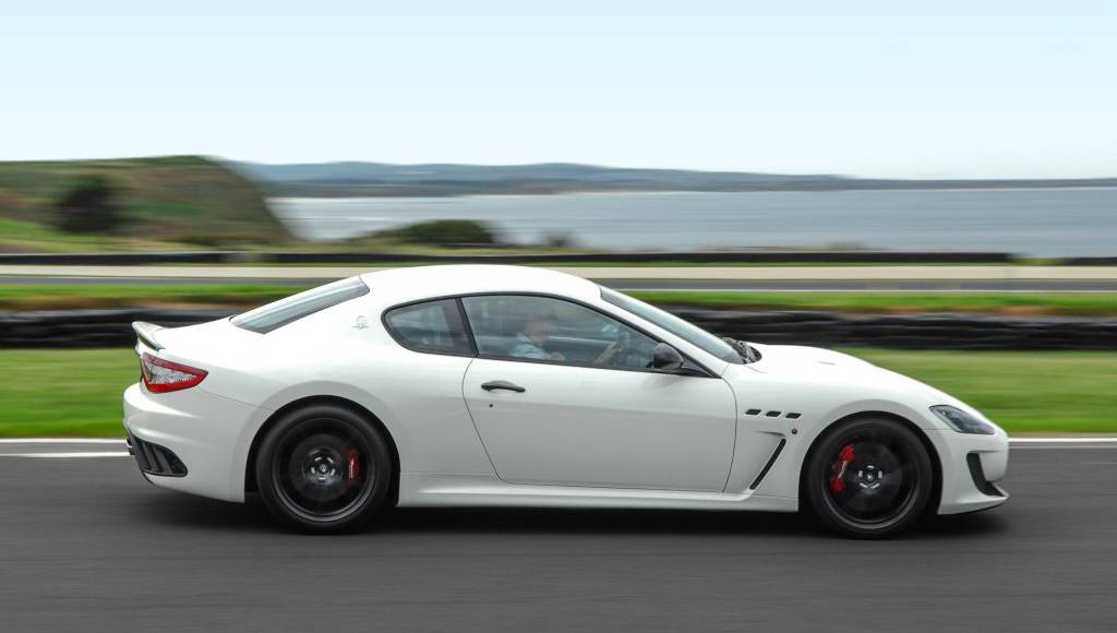 Maserati GranTurismo MC Stradale review compares it with a Ferrari