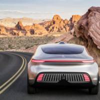 Mercedes-Benz F 015 Luxury in Motion concept revealed at 2015 CES