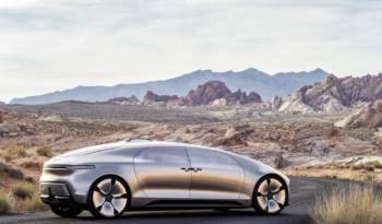 Mercedes-Benz F 015 Luxury in Motion concept revealed at 2015 CES