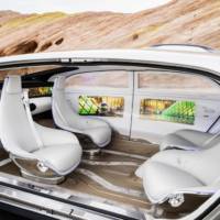 Mercedes-Benz F 015 Luxury in Motion concept revealed at 2015 CES