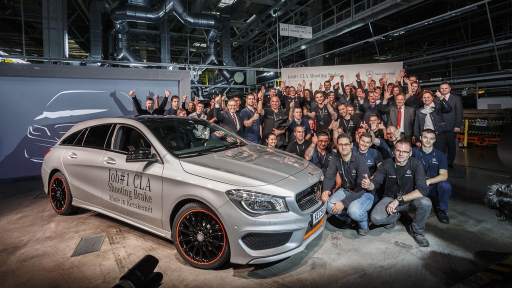 Mercedes CLA Shooting Brake enters production