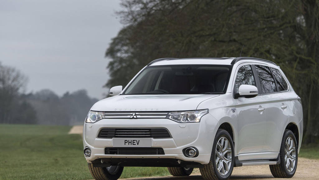 Mitsubishi Outlander PHEV GX5h and GX5hs launched