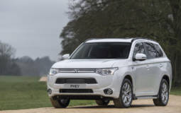 Mitsubishi Outlander PHEV GX5h and GX5hs launched