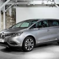 Renault Espace is starting from 34.200 Euros in France