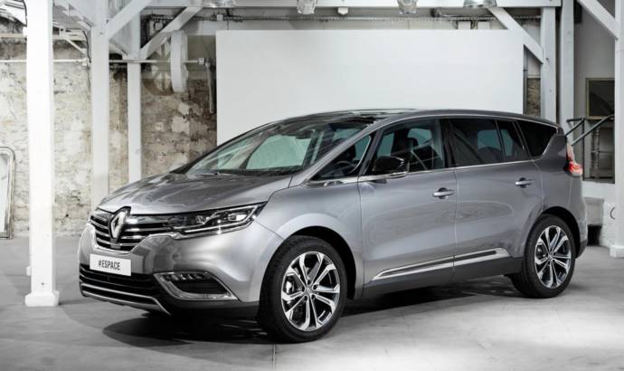 Renault Espace is starting from 34.200 Euros in France