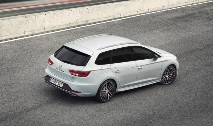 Seat Leon ST Cupra introduced ahead of Geneva debut