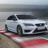 Seat Leon ST Cupra introduced ahead of Geneva debut