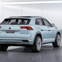 Volkswagen Cross Coupe GTE Concept introduced