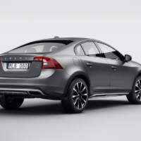 Volvo S60 Cross Country unveiled