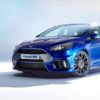 2015 Ford Focus RS unveiled with 315 hp