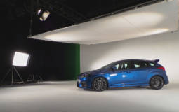 2015 Ford Focus RS unveiled with 315 hp