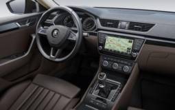 2015 Skoda Superb first interior photo