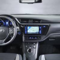 2015 Toyota Auris facelift introduced