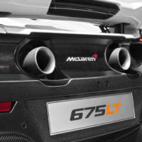 McLaren 675LT supercar revealed